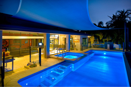 Luxury swimmimg pool